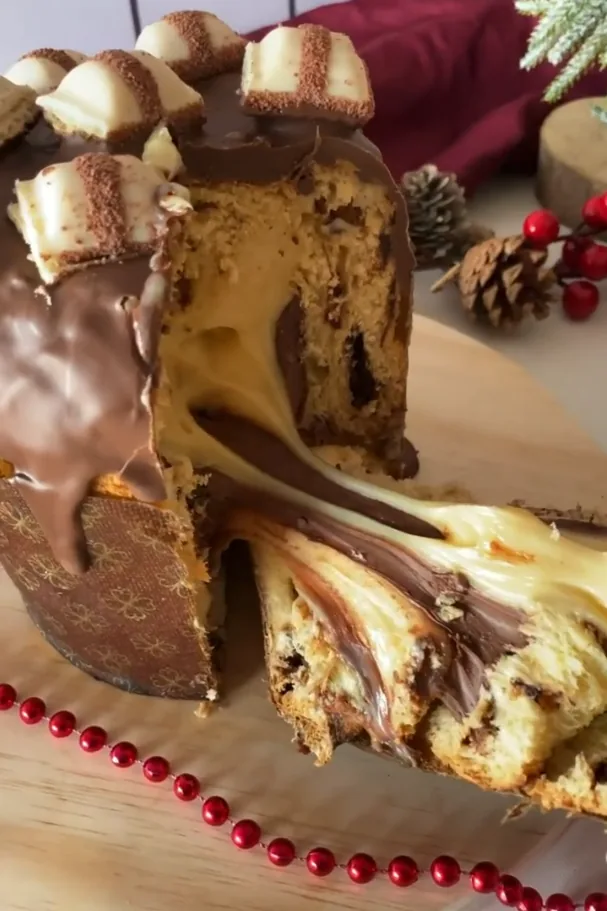 Chocotone recheado com chocolate